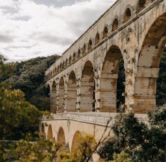 Vers-Pont-du-Gard Villa | L'Oustal Di Fabre - Villa avec piscine à Vers-Pont-du-Gard