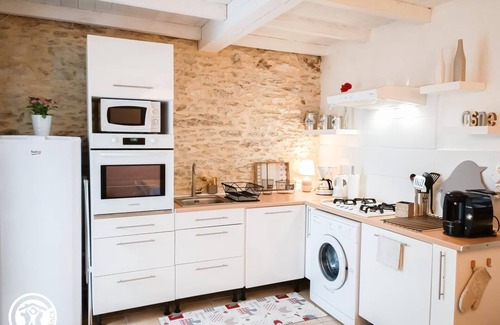 Aujols Maison | L'Oustalet - AUJOLS - Gîte