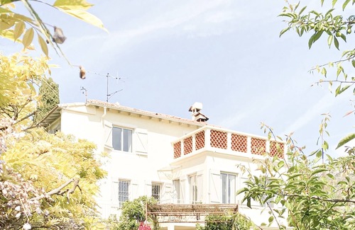 Vence Maison | L’Oustalou - Maison avec jardin à deux pas de la cité historique