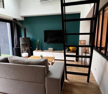 Concarneau Appartement | L'Usine du centre ville avec parking privé 2 véhicules et extérieur