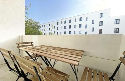 Wiederitzsch Appartement | L21-Apartment Leipzig Nord, 3 Zimmer, 8 Personen, Standardisierte Ausstattung, ideal für Reisende, Pendler, Familien