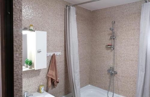 Laslea Maison | La Ţară Casa Angelica