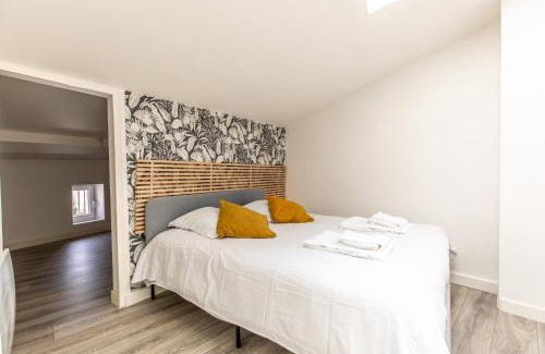 Pont-du-Chateau Appartement | La bécanerie Calme et Duplex