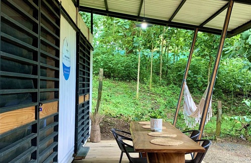 Tarcoles Cabine | La Barca Lodge - Container Homes Exotic place of Costa Rica surrounded by nature