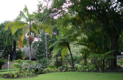 Tzaneen Maison | La Barune Guest House