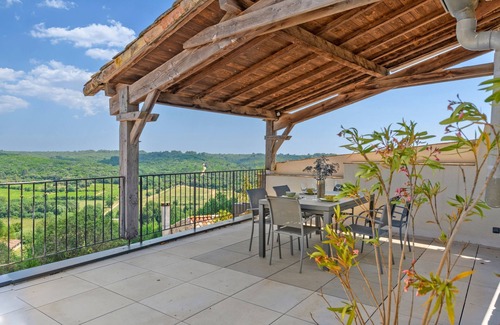 Euzet-les-Bains Maison | La Bastide de Montpezat - Au cœur du Gard