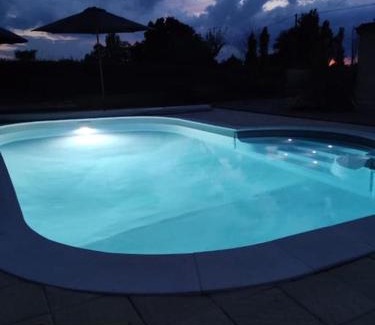 Cours-de-Pile Maison | La Bastide avec piscine privée, pétanque et climatisation