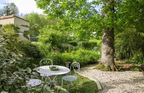 La Bastide-sur-l'Hers Maison | La Bastide des Roses