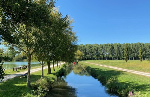 Aigrefeuille-d'Aunis Maison | LA BATISSE CHALOU A 10 KMS DE LA MER ET 15 KMS DE ILE DE RÉ - La Rochelle