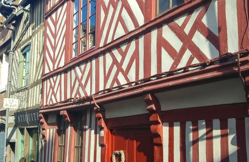 Honfleur Appartement | - LA BATISSE - Parking privé - Carré des Arts - Clé de Honfleur