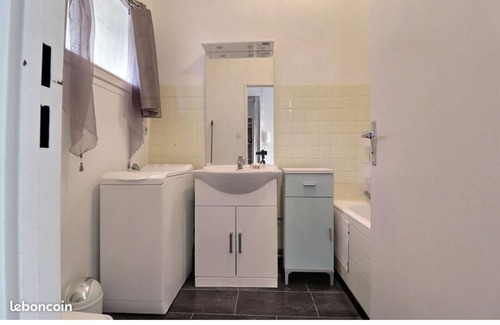 Vals-les-Bains Appartement | La belle étoile T1 tout équipé, 100m des thermes. Curistes...