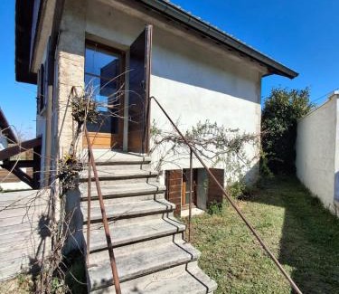 Saint-Agnin-sur-Bion Maison | La belle des trappes 2