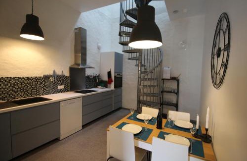 Avon-les-Roches Maison | La Belle Etoile
