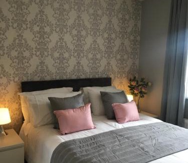 Laindon Appartement | La Belle Three bedrooms Basildon