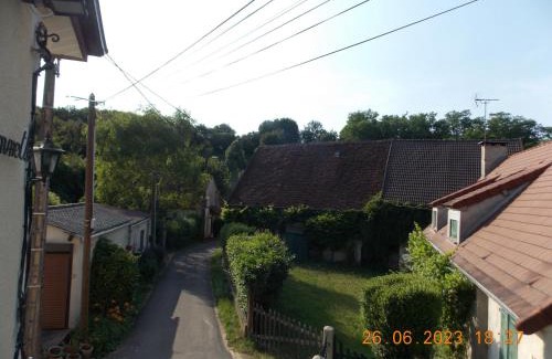 La Chapelle-Saint-Andre Lit Et Petit-Déjeuner | La Bergeronnette Le Buisson