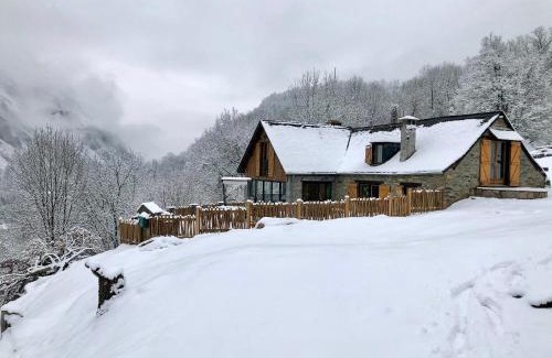 Louvie-Soubiron Cabine | La Bergerie de Louvie