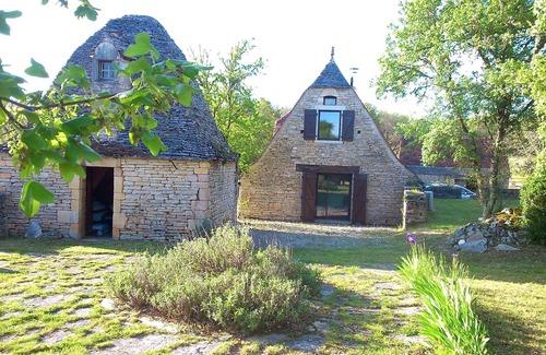 Montgesty Maison | La Bergerie, Havre de tranquillité pour visite du LOT et de la Dordogne
