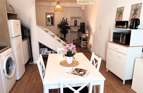 Thezan-des-Corbieres Maison | La Biscornutte