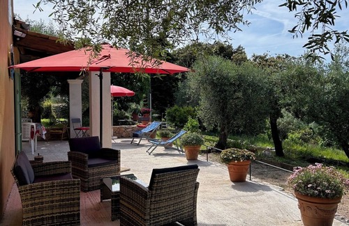 Mons Villa | villa au calme campagne et oliviers