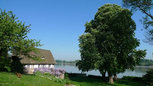 Vieux-Port Lit Et Petit-Déjeuner | La Bonne Auberge - Seine Panorama SAS