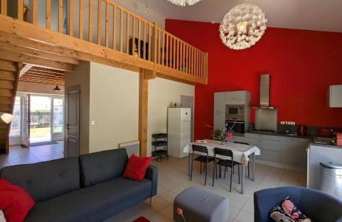 Verrieres Maison | La Bonne Chauffe-Col de Cygne