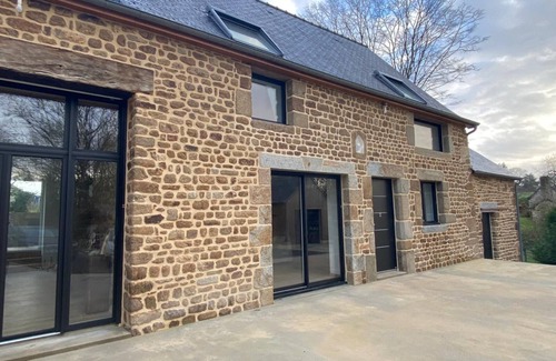 Saint-Marc-sur-Couesnon Maison | La Bourgaignere Calme Longère Dans la Nature