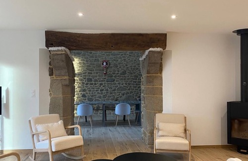 Saint-Marc-sur-Couesnon Maison | La Bourgaignere Calme Longère Dans la Nature