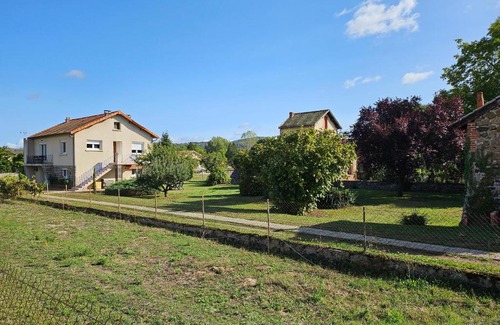Langeac Appartement | LA BOURZEDE