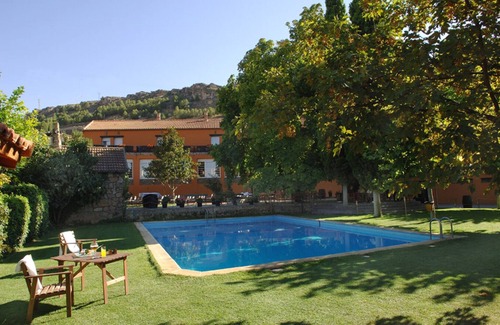 Nuevalos Villa | La Boutique Espacio Rural (Rural, Gastronomic, Playful Experiences, etc ...)