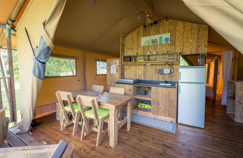 Saires Chalet De Ski | Tente lodge safari " La Briande"
