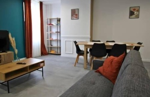 Noeux-les-Mines Appartement | La brique Rouge, 5P Parking
