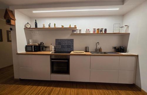 Como Appartement | La BuCa - in Como - Elegant apartment, 150 sq m - Private covered parking - Private terrace - Just 1300 mt from downtown