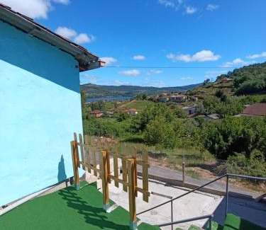 Arnoia Maison | La Cabaña de Morgan, Refugio con alma en el corazón de Galicia