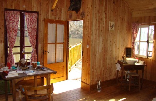 La Geneytouse Maison | La cabane au bord de l'eau