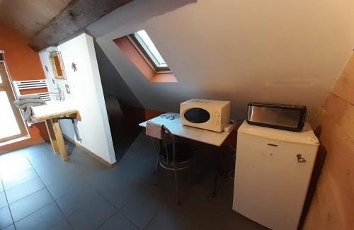 Vatan Appartement | La cabane: Chambre double, salle de bain privée