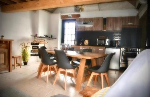 Flines-les-Mortagne Maison | La cabane du chasseur