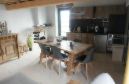 Flines-les-Mortagne Maison | La cabane du chasseur