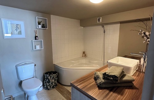 Limoges Appartement | La Cabane Limougeaude, Votre Tranquillité au Coeur de Limoges