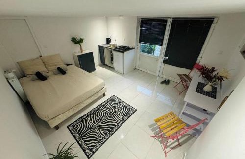 Saint-Gereon Appartement | La cache cache