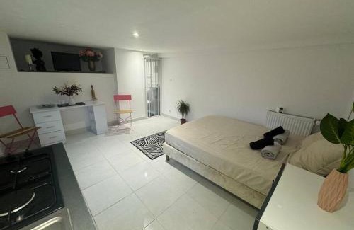 Saint-Gereon Appartement | La cache cache