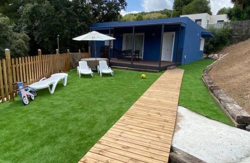 Maspujols Maison | La Casa Azul