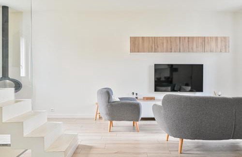 Le Raincy Maison | La Casa Blanca - 6 personnes proche Disney & Paris