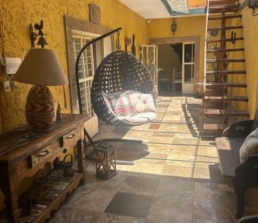 Guadalajara Maison | La Casa de Ensueño