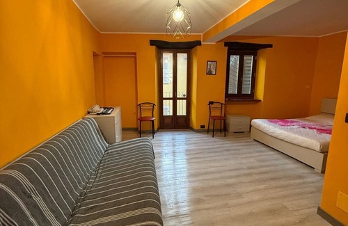 San Maurizio Canavese Maison | La Casa dei Fiori