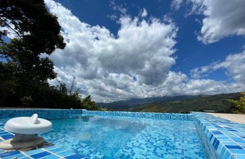 La Vega Maison | La Casa de la Montaña