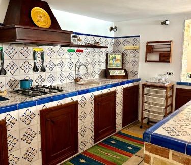 San Leonardo Maison | La casa dei bouganville - Lo stagnone Isole Egadi