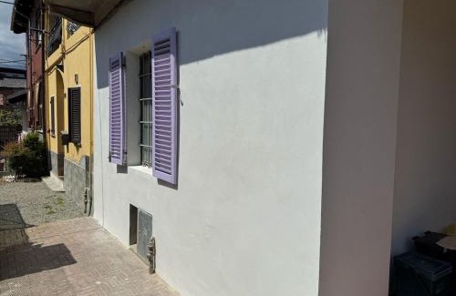 Biella Appartement | La casa dei colori Lilla