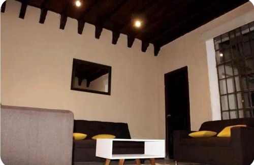 Santa Maria la Ribera Maison | La casa del mochilero