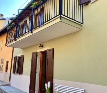 Camagna Monferrato Appartement | La casa della Rocca - MonferratoHome