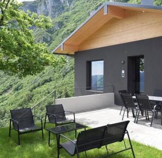 Rogno Maison | La casa di Cesare